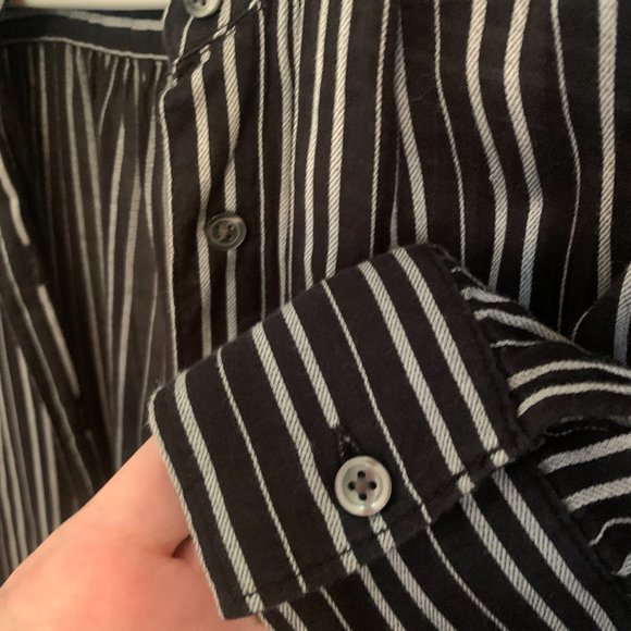 Joe Fresh Button Up Blouse Black & Whites Stripes w/ Mini Shoulder Ruffles XS - Picture 4 of 6